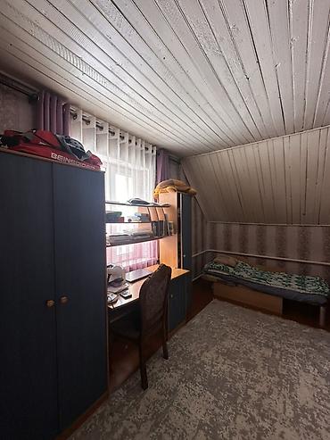 Продажа коттеджей и домов: 📍В Романовке от трассы 900 м продается мансардный дом на участке 7 по — 4