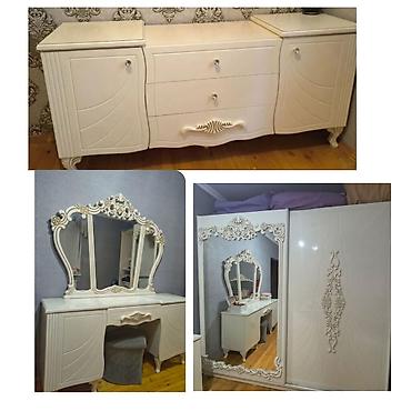 dolablar ve qiymetleri: Dest bir yerde 270₼ .Ayri ayri dolab 150₼,Tyermo 80₼ kamot 60₼ .Unvan — 1