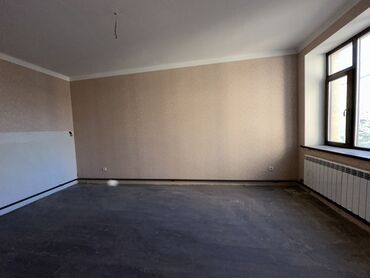 Долгосрочная аренда домов: 420 м², 7 комнат, Балкон застеклен, Забор, огорожен, Парковка — 10