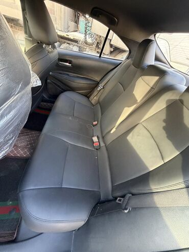 Toyota: Toyota Corolla: 2020 г., 1.8 л, Гибрид, Седан — 9