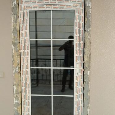 Plastik pəncərələr: Şəbəkəli̇ plasti̇k qapi pəncərə. Hazır və si̇fari̇şlə — 8