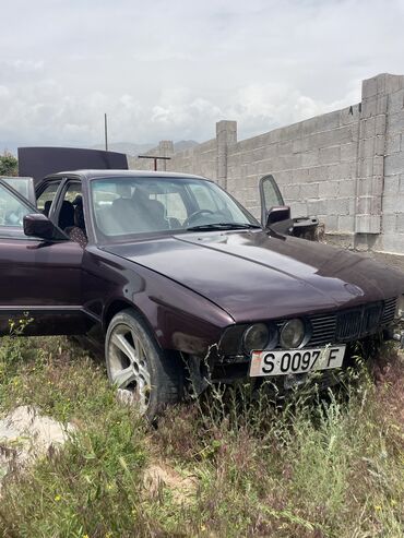машины бишкек цены: BMW 525: 1991 г., 2.5 л, Механика, Бензин, Седан