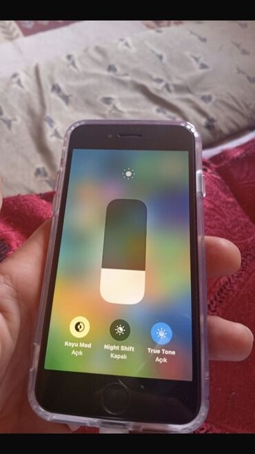 fly телефон раскладушка с большими кнопками: IPhone 8, Qara, Simsiz şarj