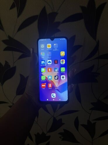 gps navigator: Xiaomi Redmi smartfon heç bir problemi yoxdır sadece tecili pul