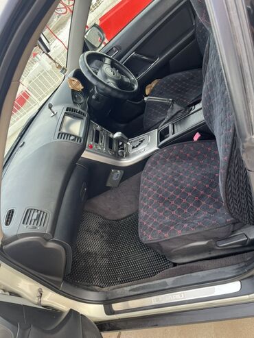 Subaru: Subaru Outback: 2005 г., Универсал — 5