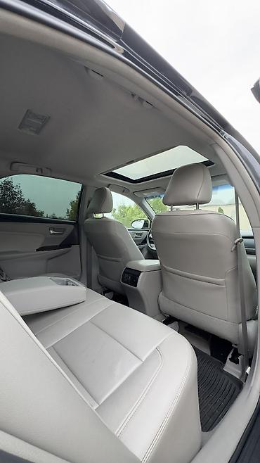 corolla 2016: Toyota Camry: 2017 г., 2.5 л, Автомат, Гибрид, Седан — 6