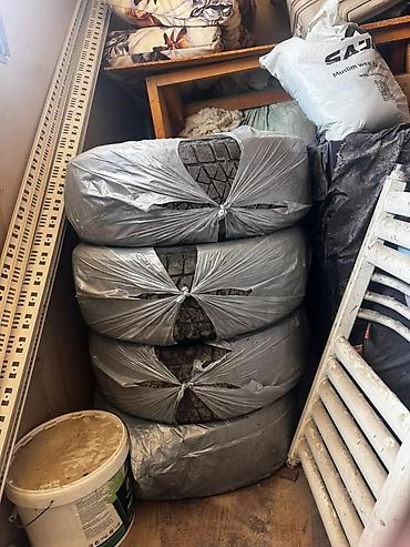 22560: Зимние шины Bridgestone Blizzak DM-V2 — комплект из 4 шт — 2