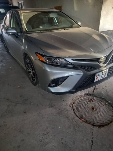 срочная продажа авто по низким ценам: Toyota Camry: 2019 г., 2.5 л, Автомат, Бензин, Седан