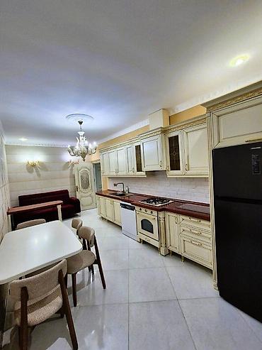 kiraye menzil: İcarəyə verilir 2 otaqlı yeni tikili 115 m², 8 Noyabr m. 1 300 AZN/ay — 10