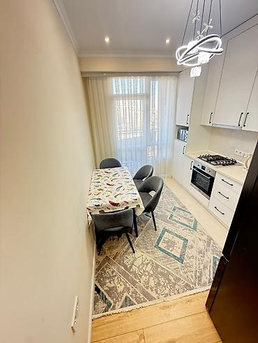 купить гараж в бишкеке: 2 комнаты, Дворец спорта, Постельное белье, Кондиционер, Парковка — 5