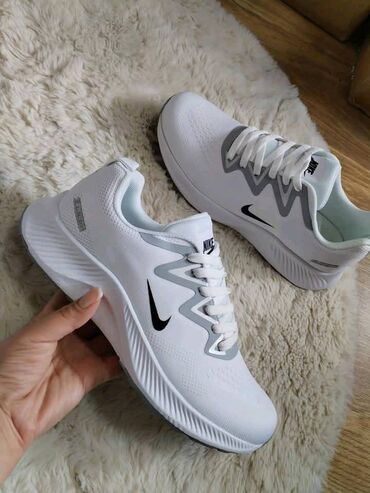 nike zoom structure: Trainers, size - 46.5