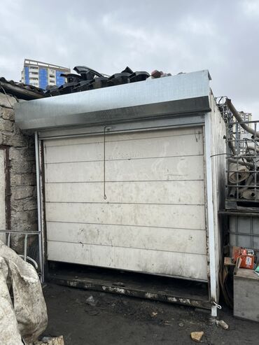 Həyət darvazaları: Darvazalar və qapılar üçün müasir üslubda hazırlanmış rulonlu jalüzlər — 6