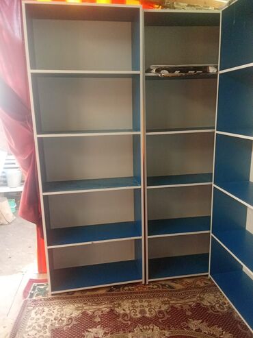 столы с полками: Книжная полка, ЛДСП, Напольная