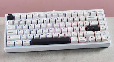 logitech мышь: Клавиатура, Механическая, Bluetooth, Проводное подключение, Размер: 75%
