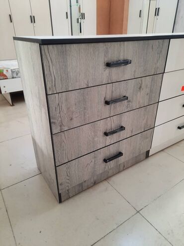 Комоды для одежды: Продаю новый комод российский ламинат Длина 75 Высота 85 Глубина — 10