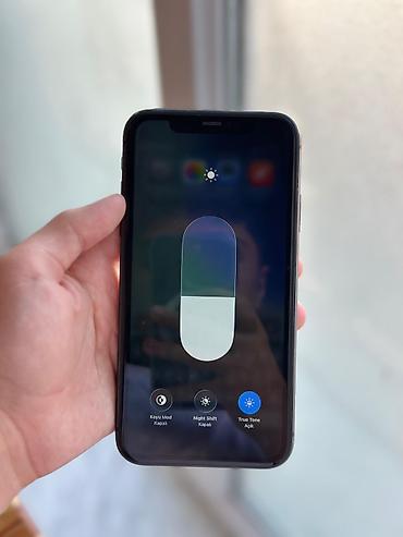 Apple iPhone: IPhone 11, Qara, Face ID — 13