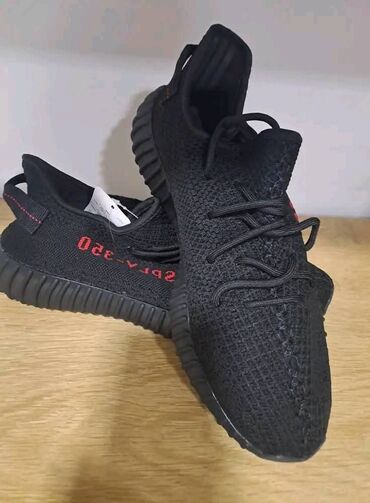 adidas yeezy boost: Trainers, size - 42