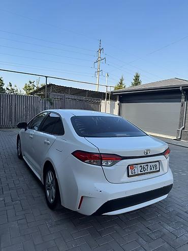 nx lexus: Toyota Levin: 2021 г., 1.5 л, Бензин, Седан — 4