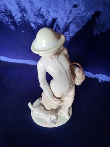 Figure: Figura, bоја - Šareno, Novo — 4