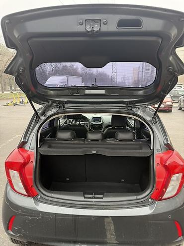 Chevrolet: Chevrolet Spark: 2019 г., 1 л, Вариатор, Бензин, Хэтчбэк — 5