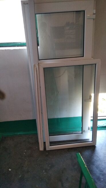 дверь окно: Пластиковое окно, цвет - Белый, Б/у, Самовывоз