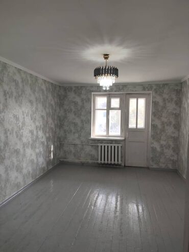 квартира в кара балте: 2 комнаты, 46 м², Косметический ремонт