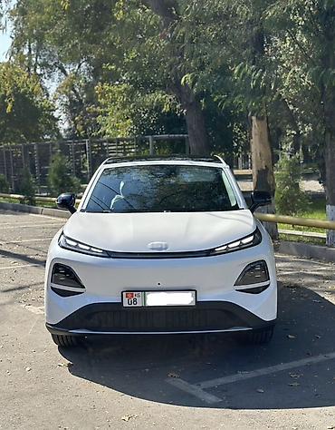 Changan: Changan Qiyuan Q05: 2026 г., Электромобиль — 1