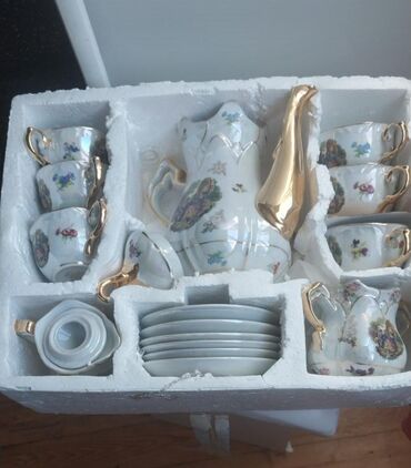 kala gulu: Serviz yeni 50 azn 
Unvan Bineqedi.
Vesile🌹6467