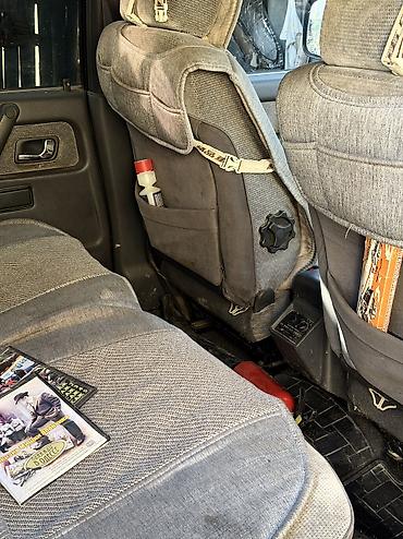 лент ровер: Mitsubishi Pajero: 1997 г., 2.8 л, Автомат, Дизель, Внедорожник — 8