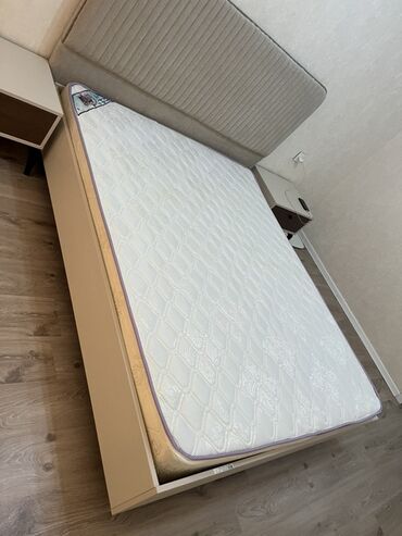 Yataq otağı dəstləri: İkinəfərlik çarpayı, 2 tumba — 8