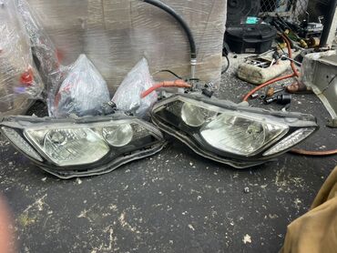 loreva reed diffuser: Komplekt, Yaxın və uzaq vuran işıqlar Toyota