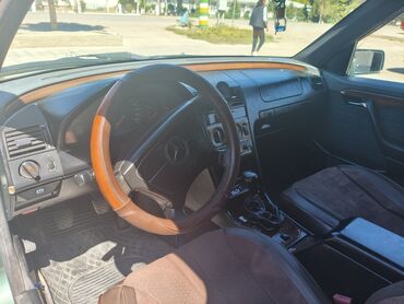 меняю дом на машину: Mercedes-Benz C-Class: 1994 г., 2.2 л, Механика, Бензин, Седан
