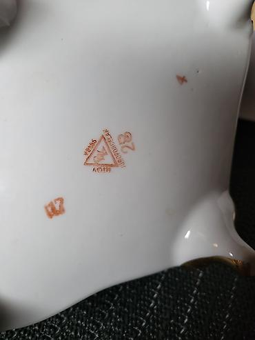 Ostali antikviteti: Satula Titov Veles Jugoporcelan iz 70ih. Satula — 11