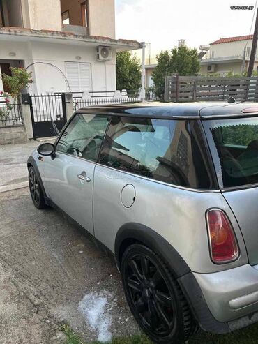 Mini: Mini Cooper: 1.6 l. | 2006 έ. 300000 km. Κουπέ