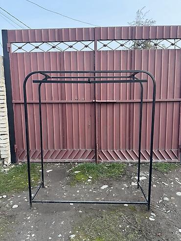 Кронштейны, стойки: Кронштейн для одежды металлический at lalafo.kg — 5 Кронштейны, стойки: Кронштейн для одежды металлический — 5