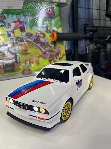 Игрушки: Дрифт Машинка BMW на радиоуправление🕹️ Дальность управления 40-50м — 6