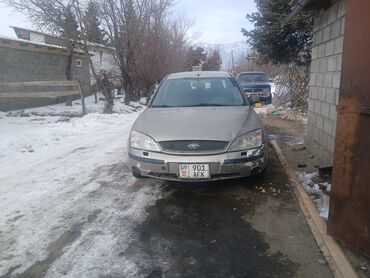 Ford: Ford Mondeo: 2002 г., 2 л, Механика, Бензин, Седан