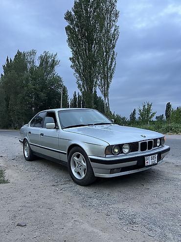 нур мото: BMW 5 series: 1992 г., 2.5 л, Механика, Бензин, Седан — 4
