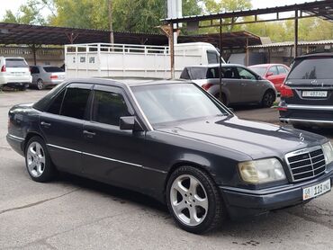 мерседес бенс 124 кузов: Mercedes-Benz E 320: 1995 г., 3.2 л, Автомат, Газ, Седан