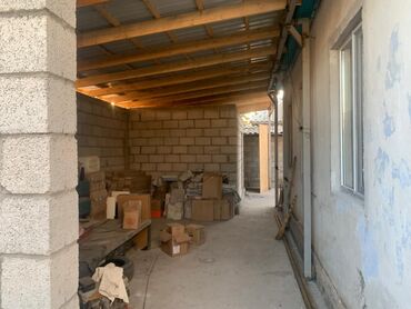 Склады и мастерские: Продаётся кирпичный дом с тремя спальнями, большой зал, большая кухня at lalafo.kg — 3 Склады и мастерские: Продаётся кирпичный дом с тремя спальнями, большой зал, большая кухня — 3