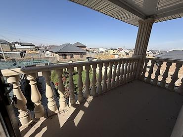 Продажа коттеджей и домов: 4 комнаты, 105 м², 4 соток, Бишкек, Ак-Ордо 3 ж/м Собственник — 15