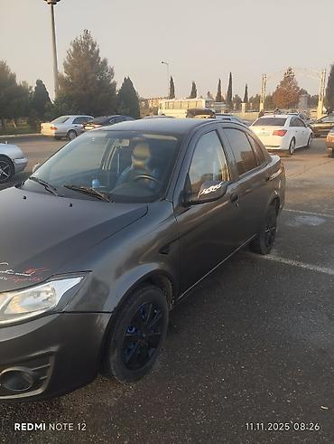 saina: Saipa : 1.5 l | 2021 il 138000 km Sedan — 4