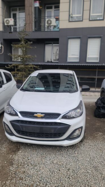 Chevrolet: Chevrolet Spark: 2018 г., 1 л, Вариатор, Бензин, Хэтчбэк