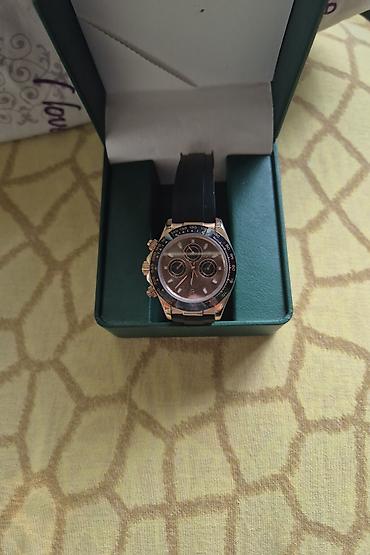 luc qızıl saat: Rolex stilində premium keyfiyyətli kvars mexanizmli xronoqraf qol — 1