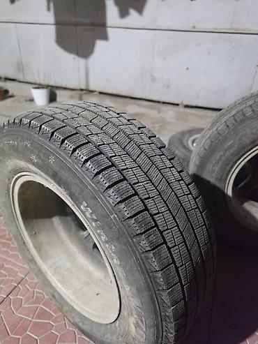 Шиналар жана дисктер: Дөңгөлөктөр монтажда 205 / 70 / R 15, Кыш, Колдонулган, Комплект, Куйма — 4