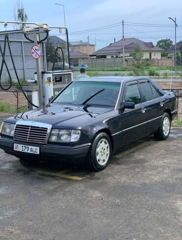 запчасть на мерс 814: Mercedes-Benz W124: 1989 г., 2.3 л, Механика, Бензин, Седан