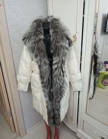 Сырт кийим: Пуховик, Узун модель, Аңтери менен, XL (EU 42), 2XL (EU 44), 3XL (EU 46)