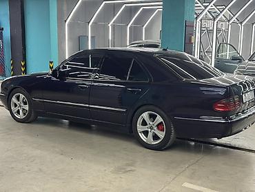 e500 124: Mercedes-Benz E-Class: 2000 г., 3.2 л, Автомат, Бензин, Седан — 4