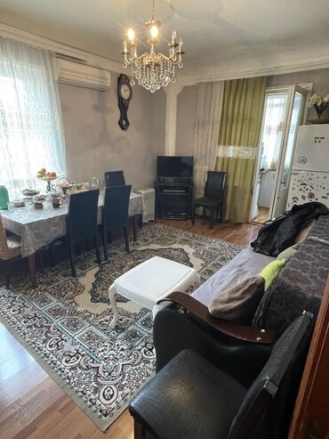 Köhnə tikili: Bakı, 7-ci mikrorayon, 2 otaqlı, Köhnə tikili, m. Azadlıq Prospekti, 45 kv. m — 9