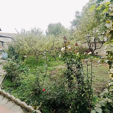 Үйлөрдү сатуу: 6 бөлмө жана андан көп, 203 м², 5 соток, Бишкек, Чиркөө Менчик ээси — 2